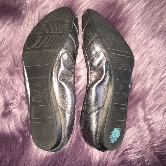 Cole Haan Metallic Flats 8 1/2 - Picture 8 of 8
